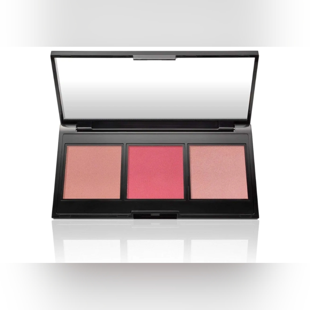 LAURA GELLERMultitasking Cream to Powder Trio, Meet The Pinks